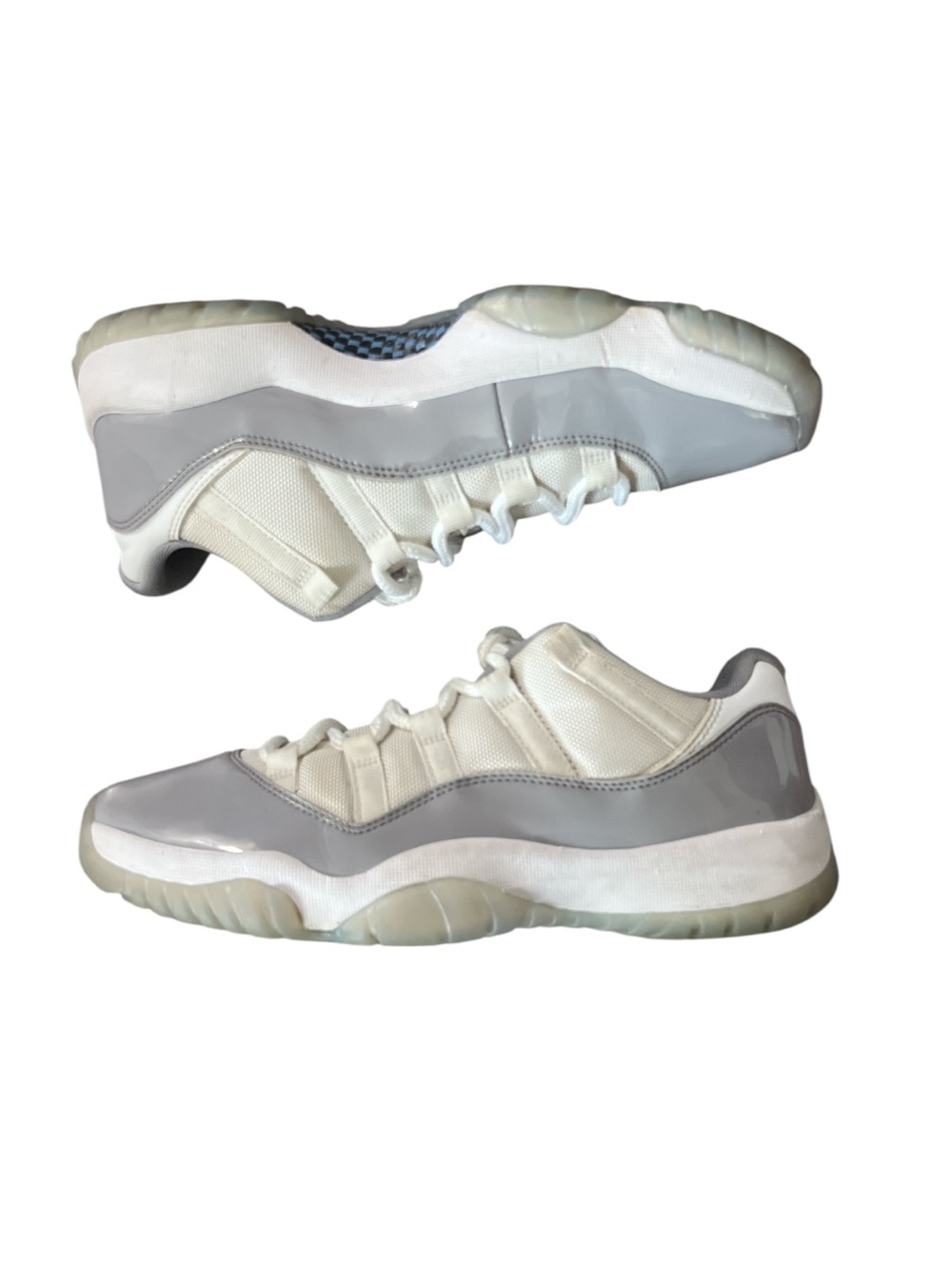 Jordan Low-Top Sneakers in White and Teal